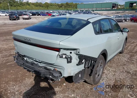 2025 Kia K4 Lxs z USA, uszkodzony, nr VIN 3KPFT4DE1SE045795